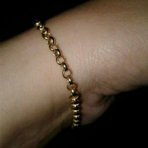 LAST PRICE DROP** 14k Solid Gold Bracelet
